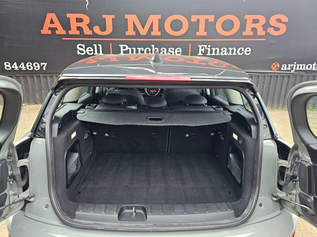 Mini Clubman Estate Black #36