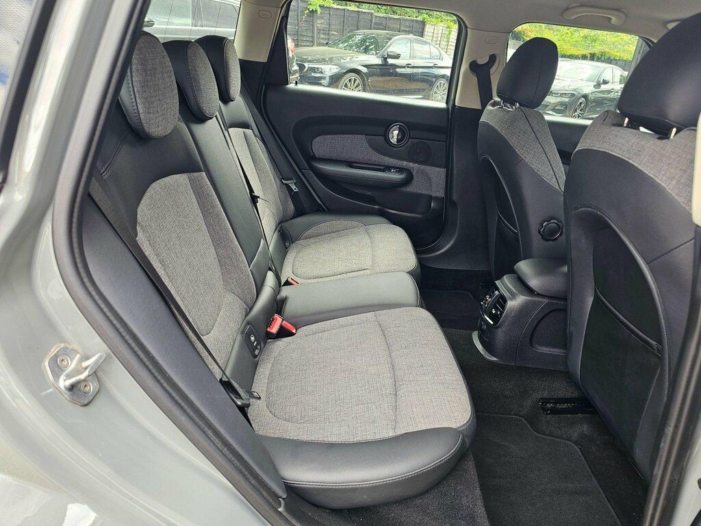 Mini Clubman Estate Black #21