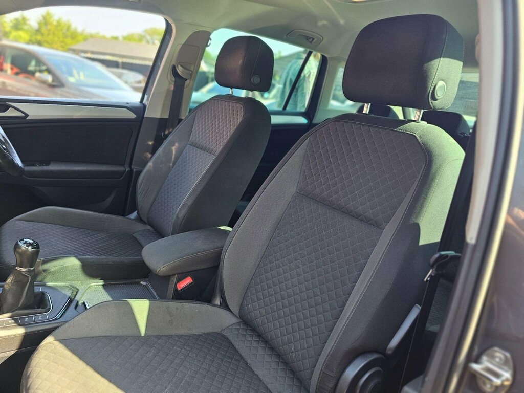 Volkswagen Tiguan 1.5 Tsi Evo Match Euro 6 Ss NX19OWC Grey #5