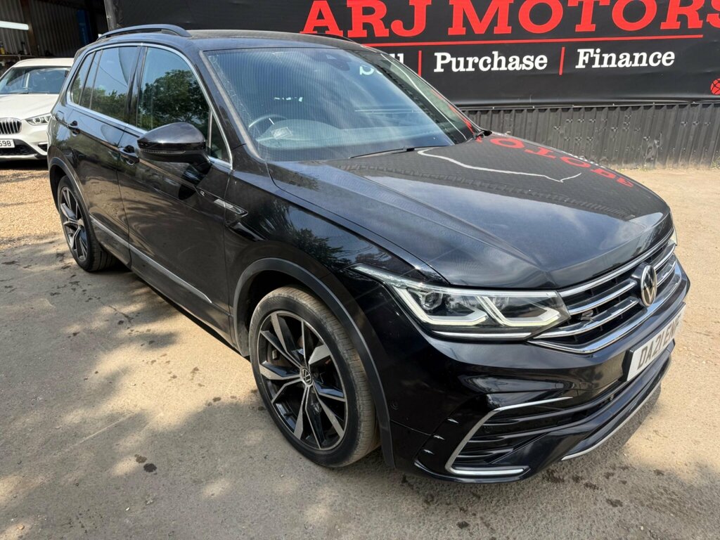 Volkswagen Tiguan 1.5 Tsi R-line Dsg Euro 6 Ss Black
