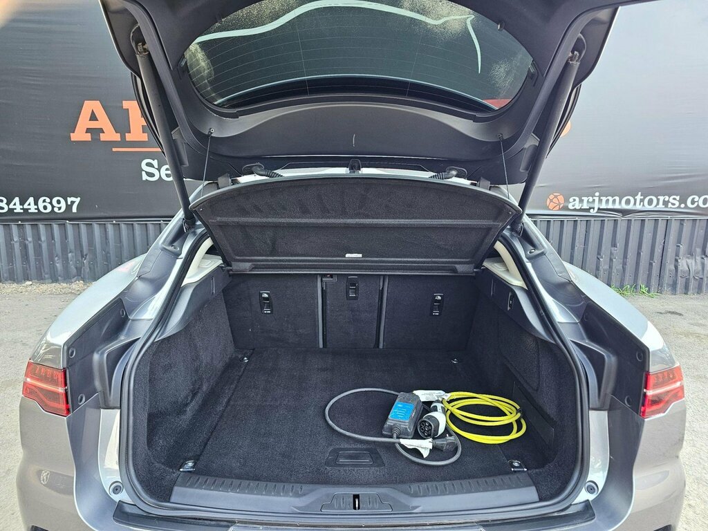 Jaguar I-Pace Hse Auto Grey #40