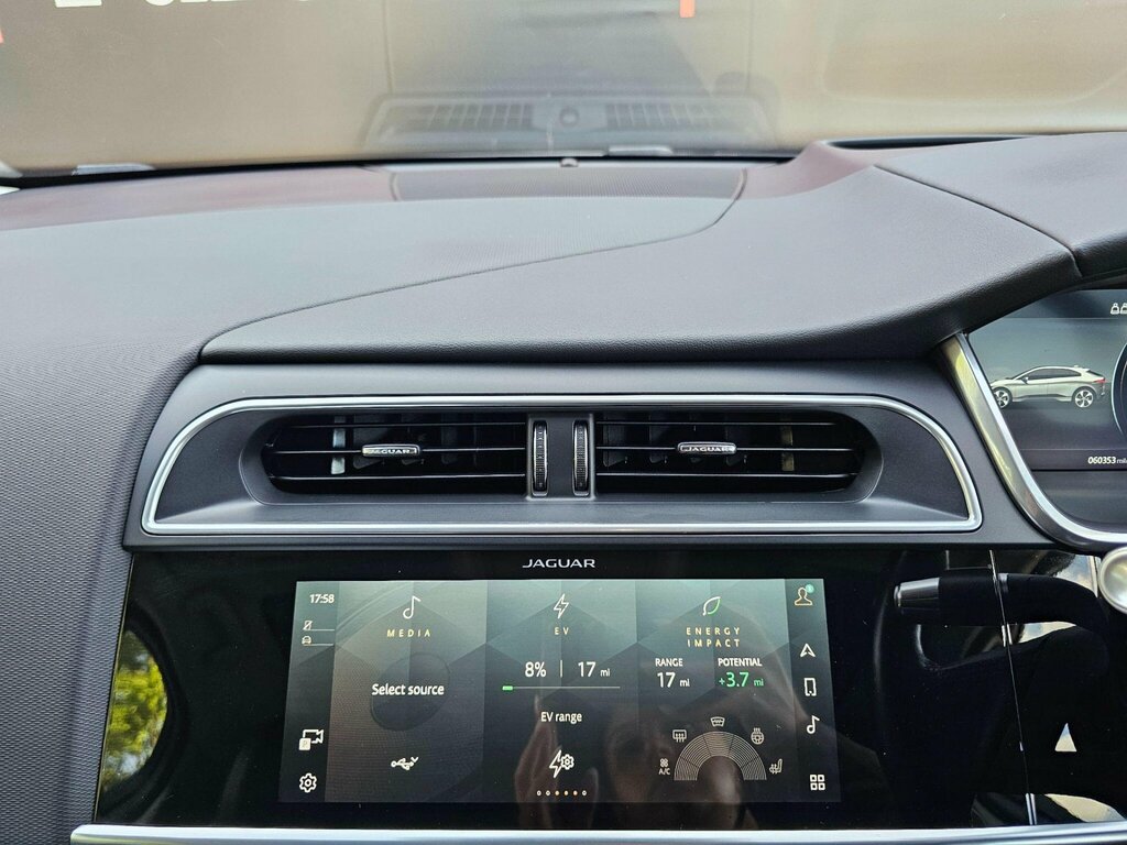 Jaguar I-Pace Hse Auto Grey #35