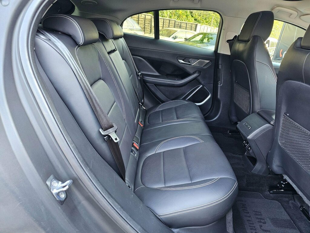 Jaguar I-Pace Hse Auto Grey #38