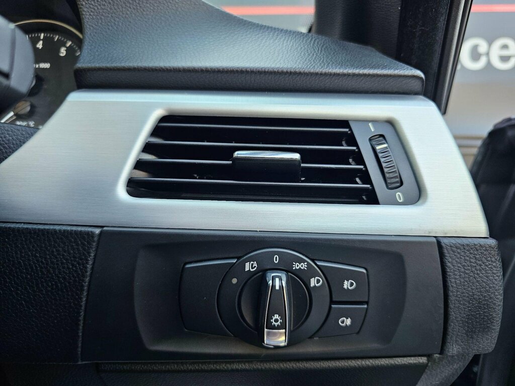 BMW 3 Series 2.0L 320D Efficientdynamics Silver #36
