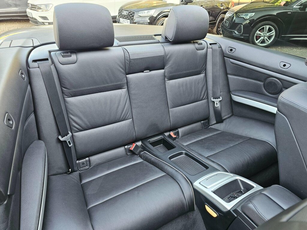 BMW 3 Series 2.0L 320D Efficientdynamics Silver #40