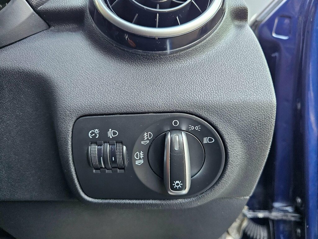Audi A1 Sport Nav Blue #22