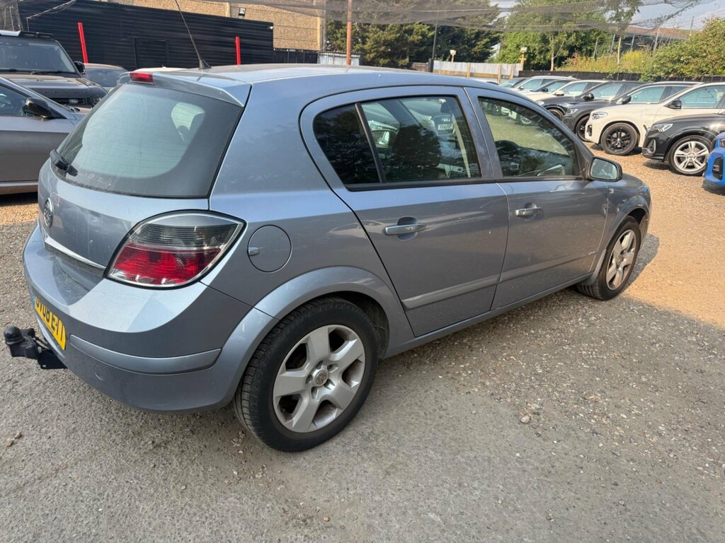 Vauxhall Astra 1.8I 16V Design Blue #7