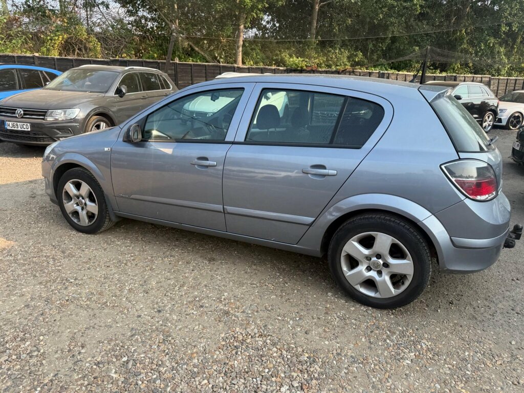 Vauxhall Astra 1.8I 16V Design Blue #5