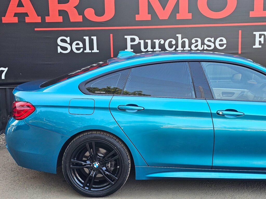 BMW 4 Series Gran Coupe Hatchback Black #16