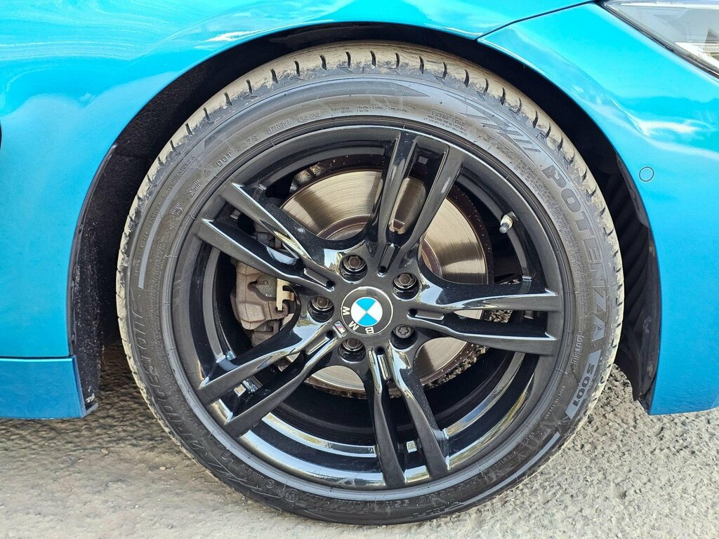 BMW 4 Series Gran Coupe Hatchback Black #33