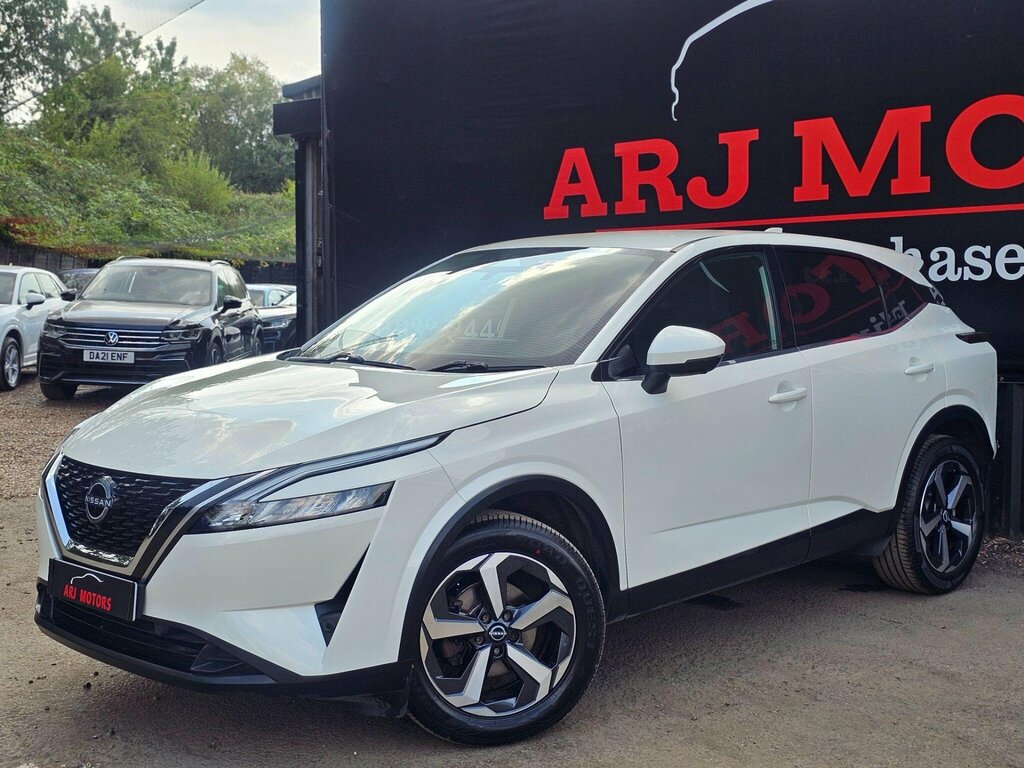 Nissan Qashqai 1.3 Dig-t Mhev N-connecta Euro 6 Ss White #4