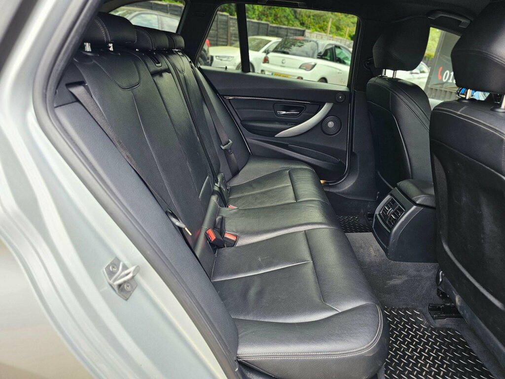 BMW 3 Series 320D M Sport Black #37