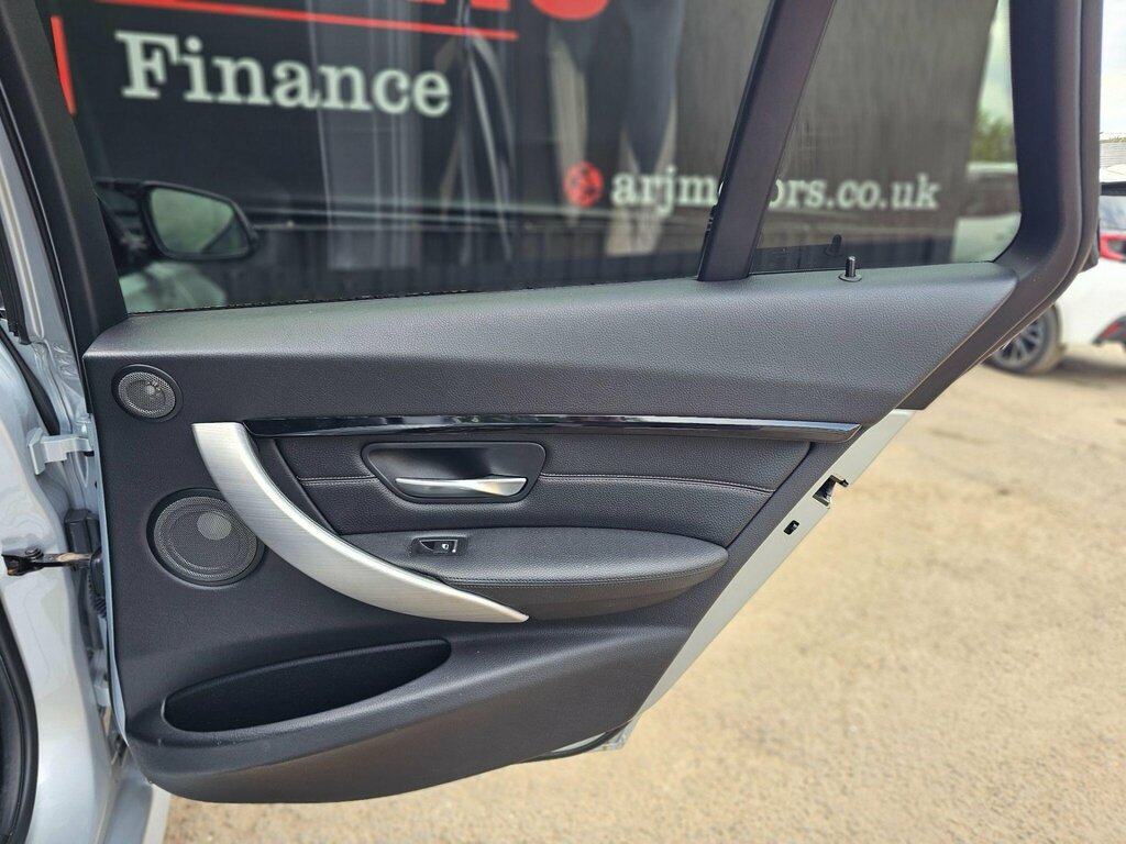 BMW 3 Series 320D M Sport Black #47