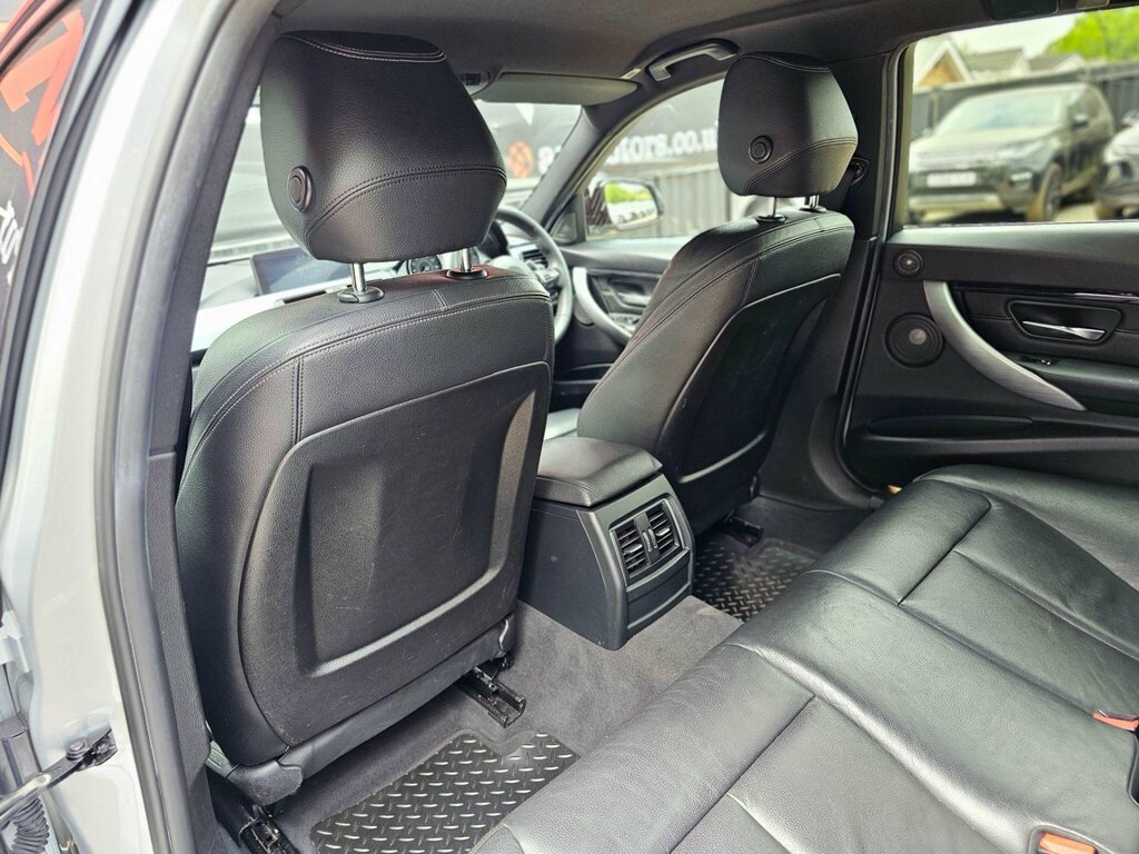 BMW 3 Series 320D M Sport Black #28