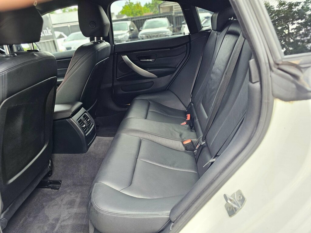 BMW 4 Series Gran Coupe Coupe 3.0 Black #32