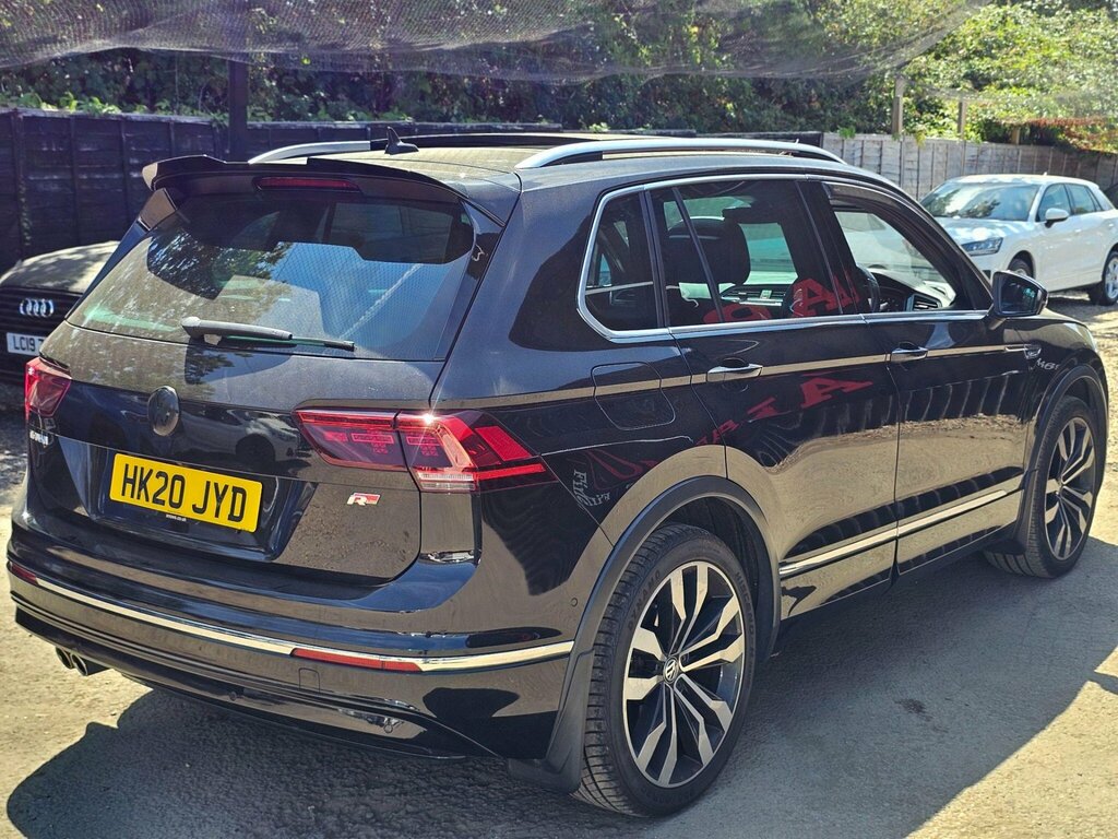 Volkswagen Tiguan 1.5 Tsi Evo R-line Tech Dsg Euro 6 Ss Black #4