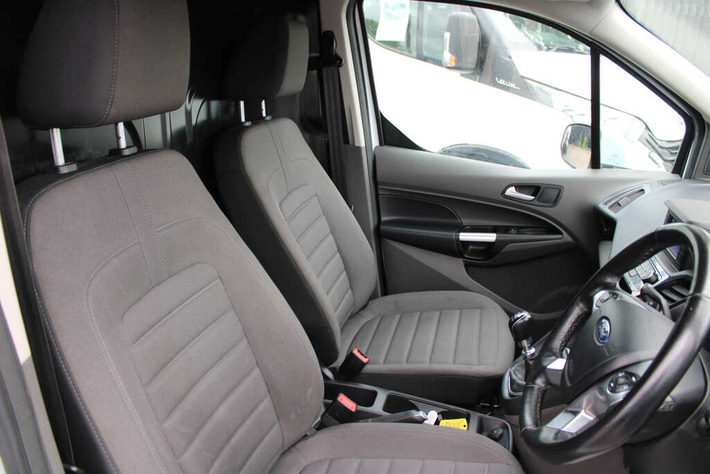 Ford Transit Connect 1.5 Transit Connect 250 Limited Ecoblue BK24XCP White #2