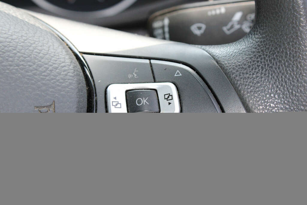 Volkswagen Crafter 2.0 Crafter Cr35 Trendline Tdi Race Van Day Van White #5