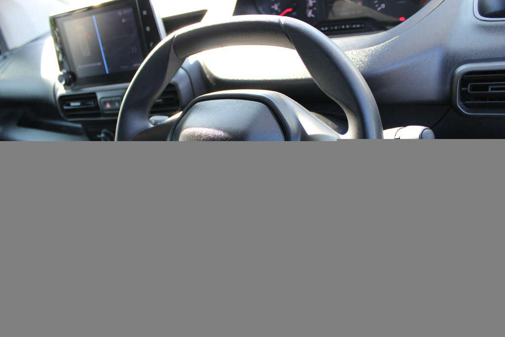 Peugeot Partner 1.5 Partner Professional L1 Blue Hdi White
