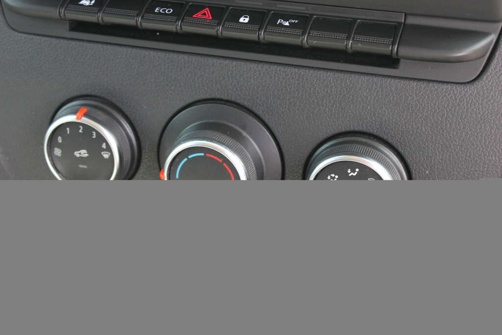 Nissan InterStar 2.3 Interstar Acenta Dci White #6