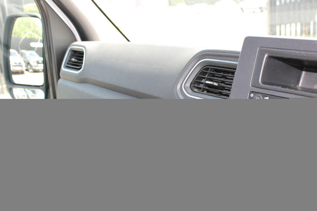 Nissan InterStar 2.3Dci 135Ps F33 L1h1 Acenta Panel Van White #8
