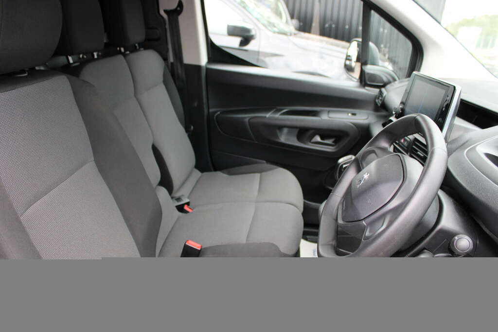 Peugeot Partner 1.5 Partner Professional L1 Blue Hdi NV21AWA White #3
