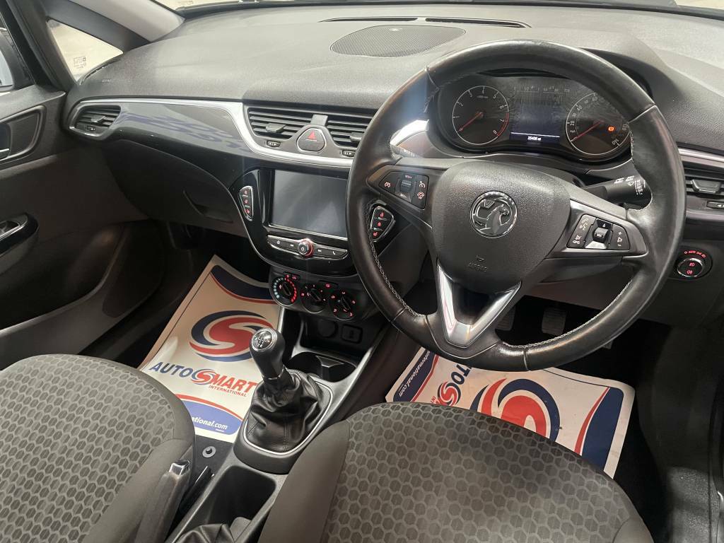 Vauxhall Corsa Hatchback Special Ed 1.4 75 Energy Black #3