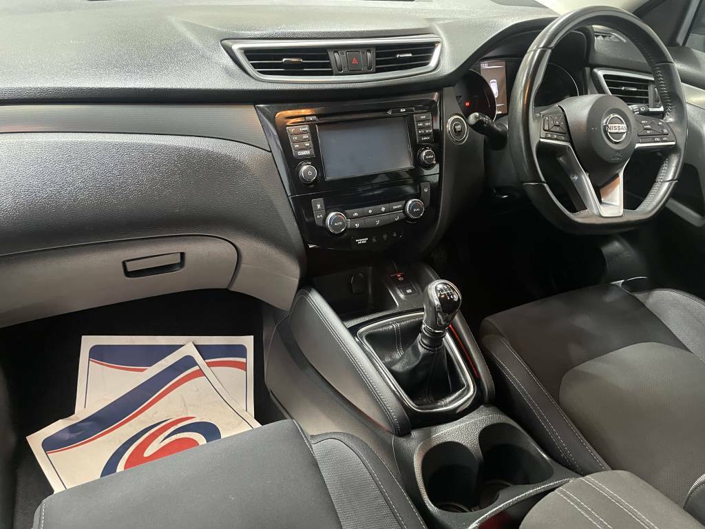 Nissan Qashqai Hatchback 1.5 Dci N-connecta Black #4