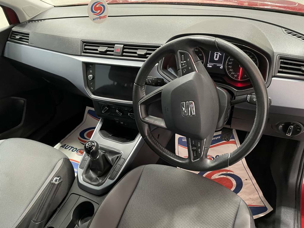 Seat Arona Hatchback 1.0 Tsi Se Technology Red #4