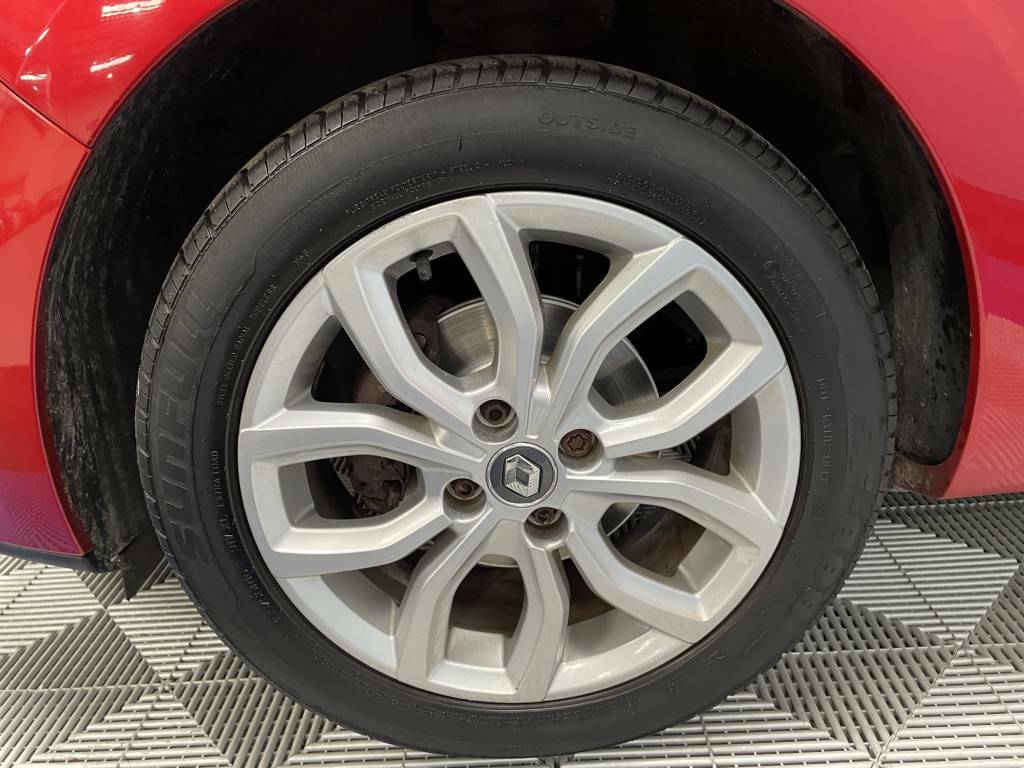 Renault Clio Hatchback 1.2 16V Dynamique Nav Red #5