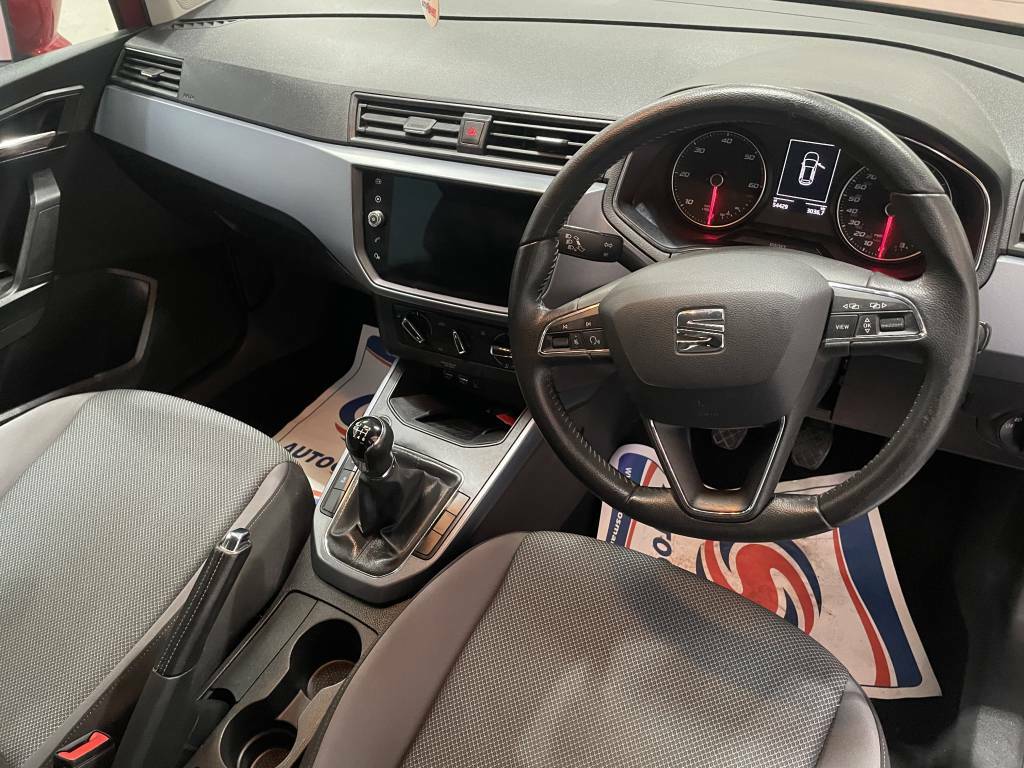 Seat Arona Hatchback 1.6 Tdi 115 Se Technology Lux  Red #4