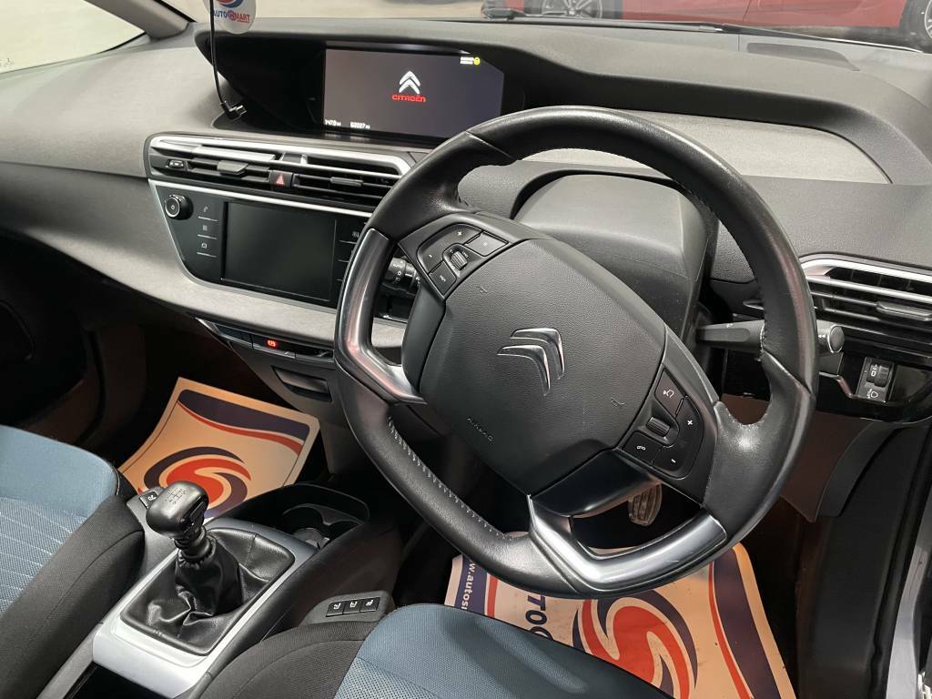 Citroen Grand C4 SpaceTourer Diese 1.5 Bluehdi 130 Feel Grey #3
