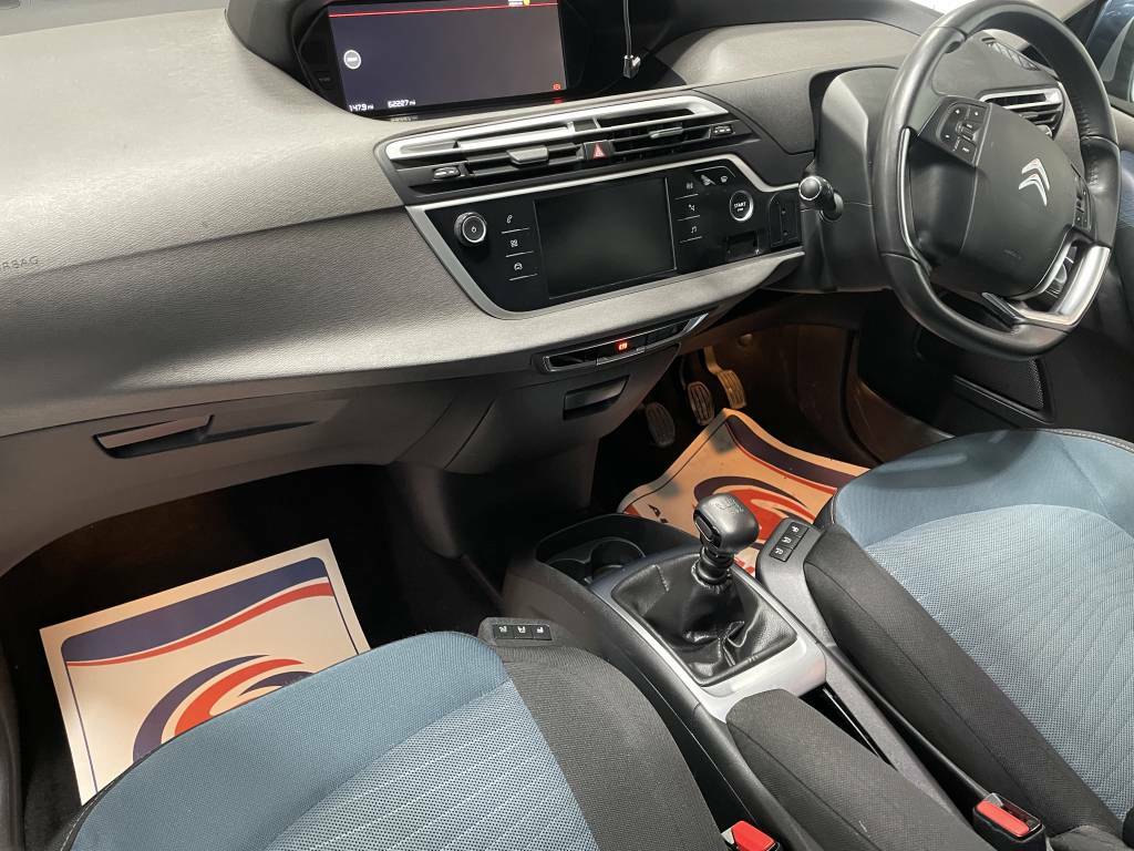 Citroen Grand C4 SpaceTourer Diese 1.5 Bluehdi 130 Feel Grey #4