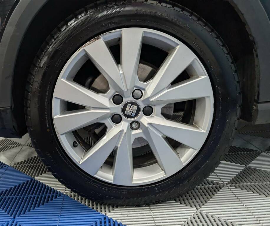 Seat Arona Hatchback Black #5