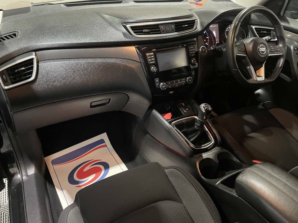 Nissan Qashqai Hatchback 1.5 Dci 115 N-connecta Black #2