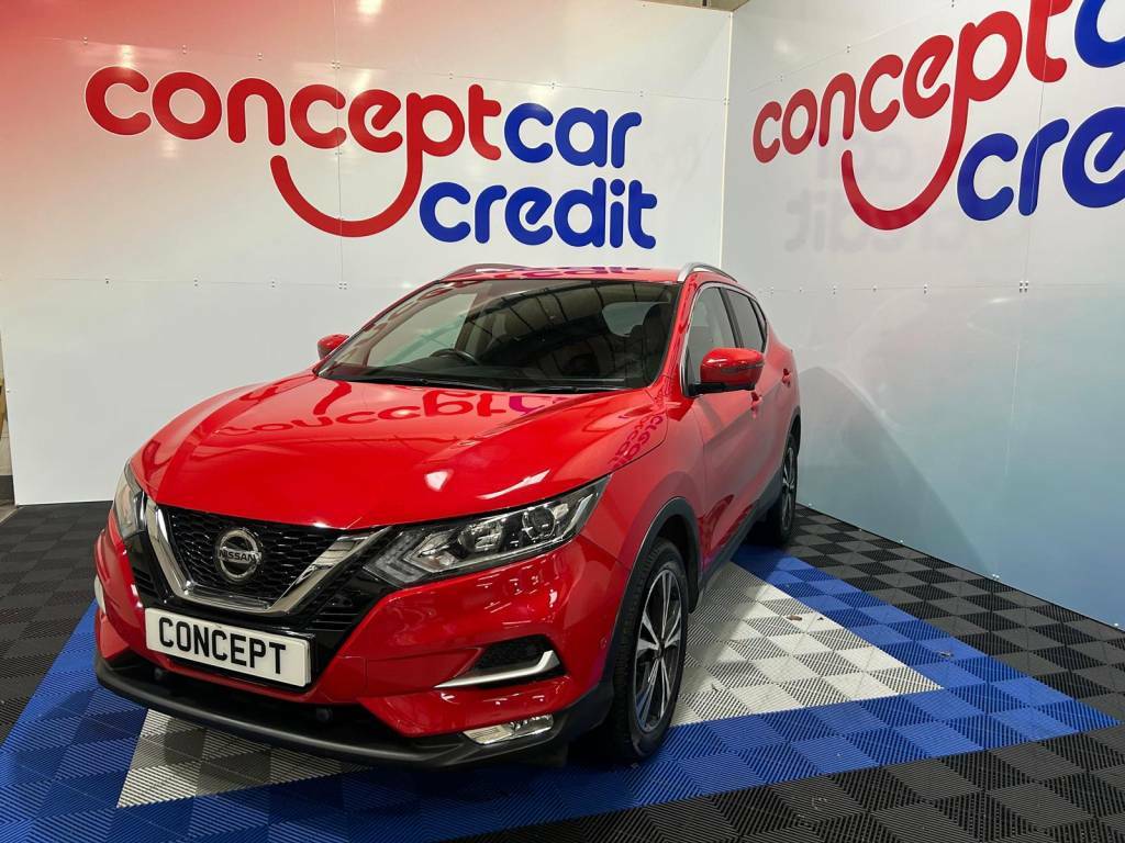 Nissan Qashqai Hatchback 1.5 Dci 115 N-connecta Red