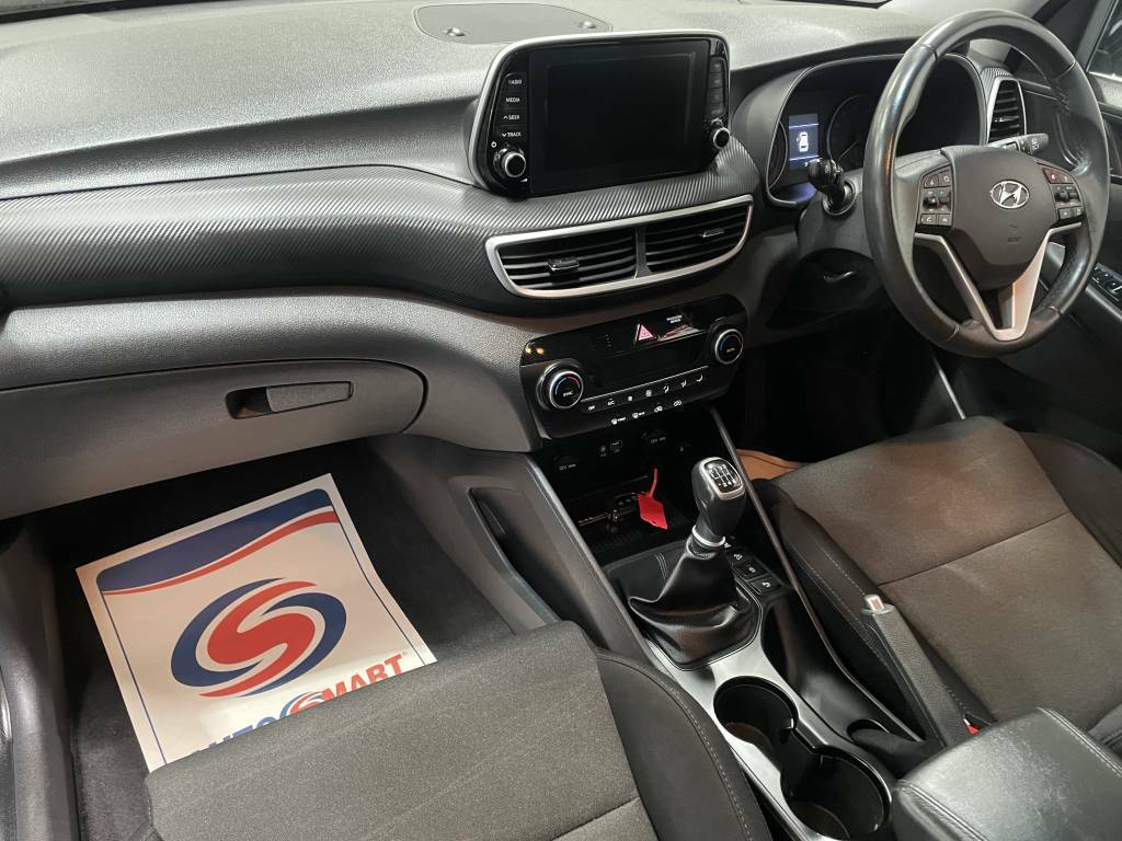 Hyundai Tucson Estate 1.6 Gdi Se Nav Black #3