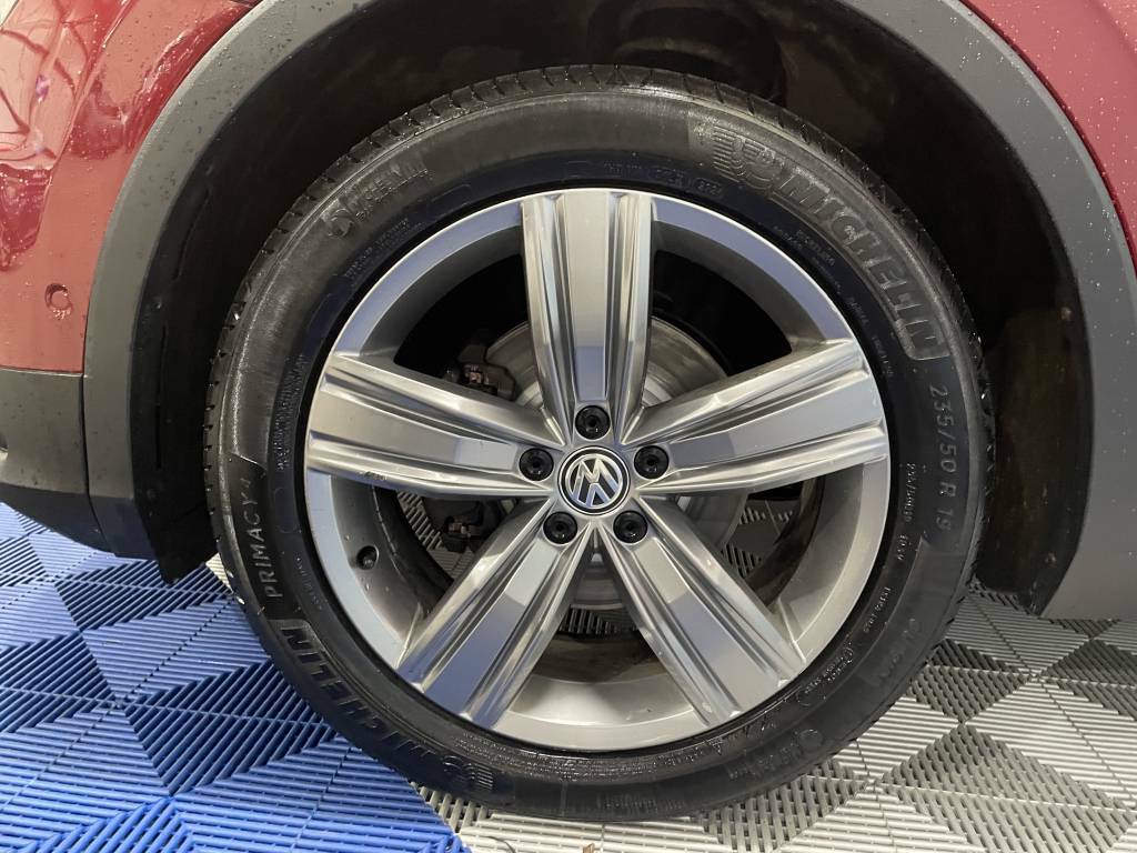 Volkswagen Tiguan Estate 2.0 Tdi 150 Match Red #5