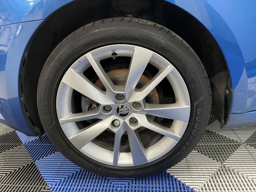 Skoda Octavia Estate 1.6 Tdi Cr Se L Blue #5