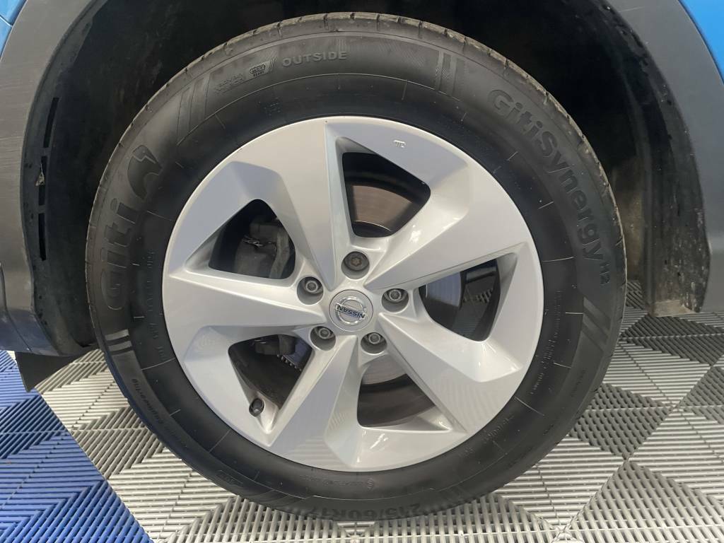 Nissan Qashqai Hatchback 1.3 Dig-t Acenta Premium Blue #5