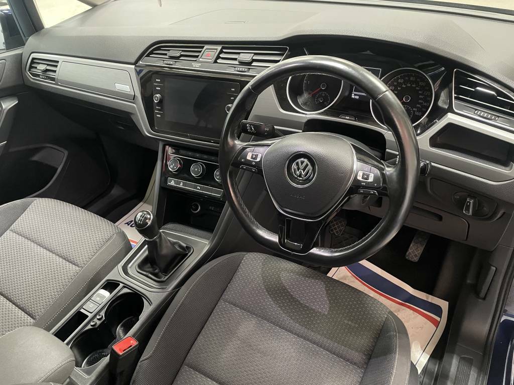 Volkswagen Touran Estate 1.6 Tdi 115 Se Family Blue #3