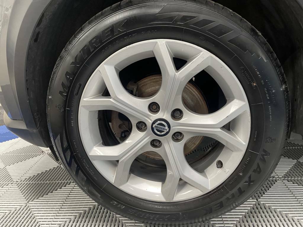 Nissan Juke Hatchback 1.0 Dig-t N-connecta Grey #5