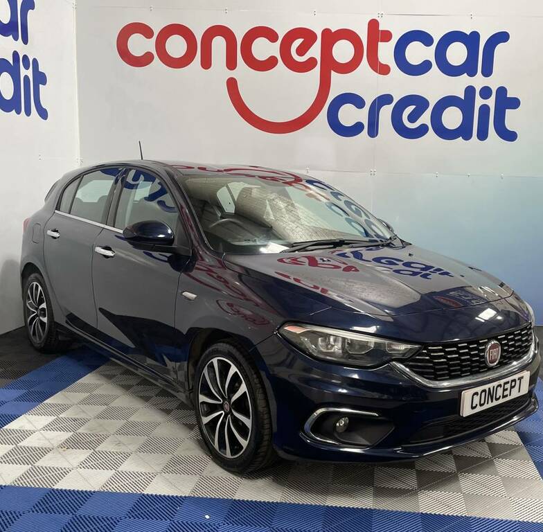 Fiat Tipo Hatchback 1.4 Lounge Blue #4