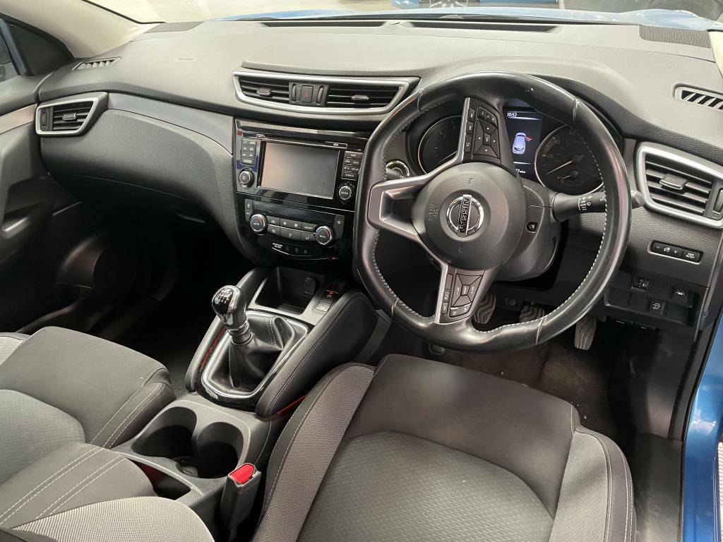 Nissan Qashqai Hatchback 1.2 Dig-t N-connecta Blue #3