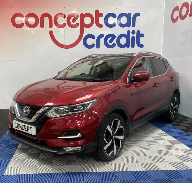 Nissan Qashqai Hatchback 1.3 Dig-t 160 Tekna Red