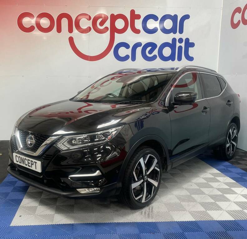 Nissan Qashqai Hatchback 1.3 Dig-t Tekna Black