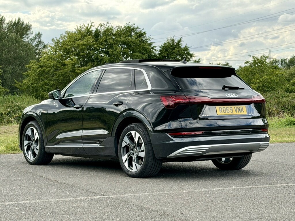 Audi E-tron Suv Black #3