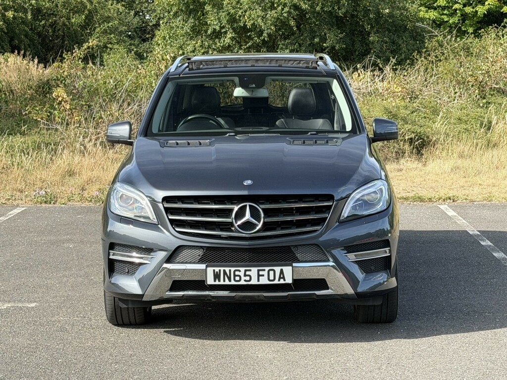 Mercedes-Benz M Class 4X4 3.0 Ml350 V6 Bluetec Amg Line G-tronic 4Wd Eur White #47