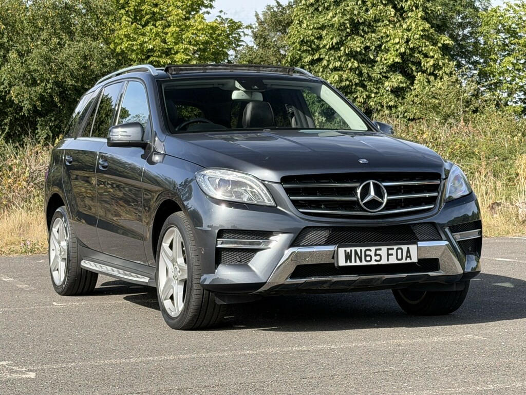 Mercedes-Benz M Class 4X4 3.0 Ml350 V6 Bluetec Amg Line G-tronic 4Wd Eur White #55