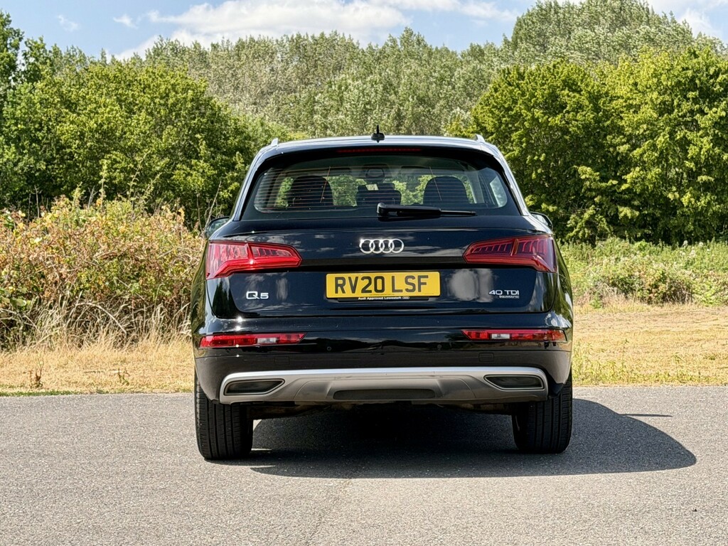 Audi Q5 S Line White #8